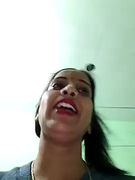 Hotty-Nidhi online show from 02-18-26, 03:19