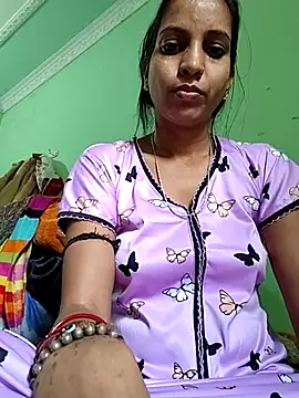 Hotty-Nidhi online show from 02-25-26, 03:38