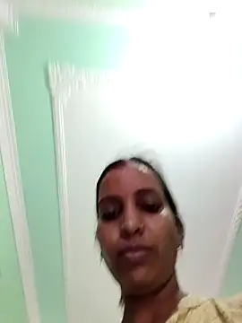 Hotty-Nidhi online show from 04-07-26, 05:41