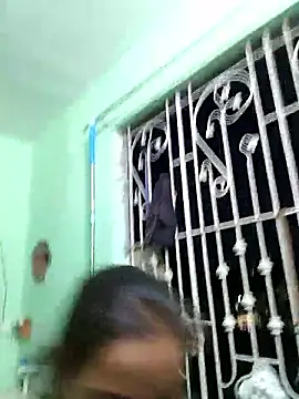 Snapshot of Hotty-Nidhi chatting on 06-16-26, 04:31 Hotty-Nidhi online show from 06-16-26, 04:31