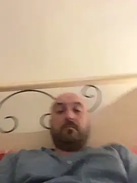 maxxxio12 online show from 03-08-25, 11:37