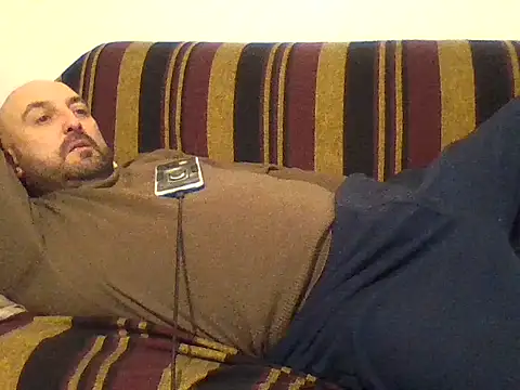 maxxxio12 online show from 03-18-25, 06:15