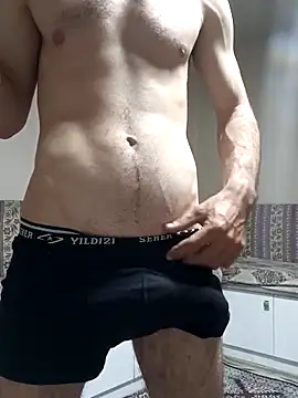 Thunderbolt121 online show from 04-12-26, 07:41