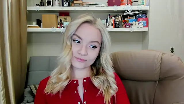 Kara Smith  online show from 12-14-25, 10:47