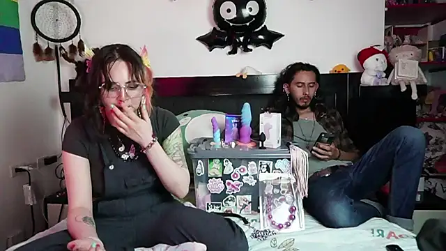 Devil And Princess online show from 01-19-26, 01:31