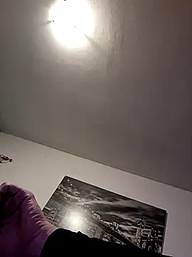 Snapshot of marco199077 chatting on 02-20-26, 06:19 marco199077 online show from 02-20-26, 06:19