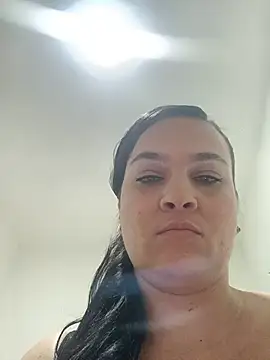 Snapshot of megan_milf79 chatting on 06-18-26, 03:27 megan milf79 online show from 06-18-26, 03:27