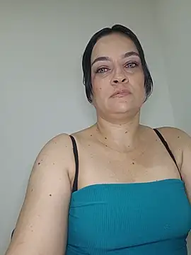 Snapshot of megan_milf79 chatting on 07-16-26, 12:00 megan milf79 online show from 07-16-26, 12:00