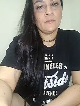 Snapshot of megan_milf79 chatting on 07-18-26, 01:21 megan milf79 online show from 07-18-26, 01:21