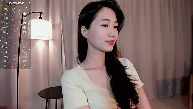 SeulBi online show from 11-17-25, 05:08