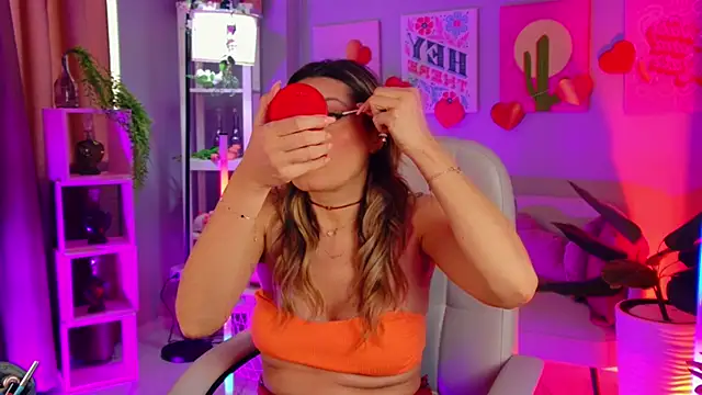 SarahAlluring online show from 03-12-26, 12:33