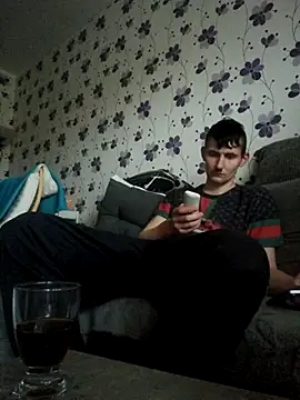 Snapshot of ThePython666 chatting on 11-01-25, 02:41 ThePython666 online show from 11-01-25, 02:41