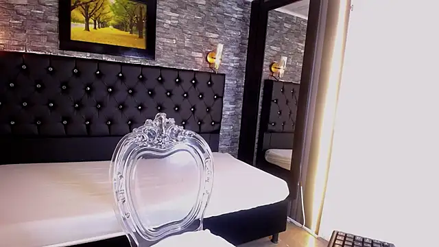 Snapshot of Pamela_milf46 chatting on 10-02-25, 01:07 Pamela milf46 online show from 10-02-25, 01:07