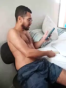 Snapshot of pdasgyn chatting on 02-07-26, 02:10 pdasgyn online show from 02-07-26, 02:10