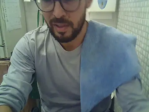 Snapshot of pdasgyn chatting on 02-09-26, 01:48 pdasgyn online show from 02-09-26, 01:48