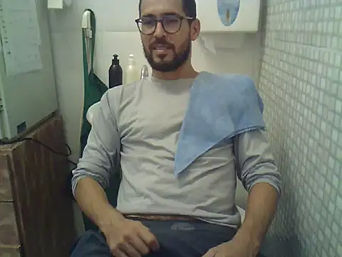 Snapshot of pdasgyn chatting on 02-10-26, 02:10 pdasgyn online show from 02-10-26, 02:10