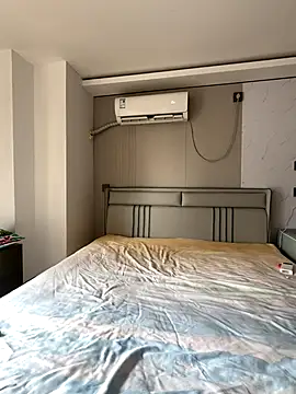 xibao379 online show from 11-24-25, 01:49