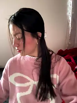 Snapshot of -Selene- chatting on 09-27-25, 09:31 -Selene- online show from 09-27-25, 09:31