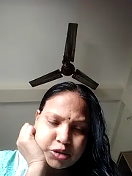 Snapshot of Arohi35 chatting on 02-12-26, 07:36 Arohi35 online show from 02-12-26, 07:36