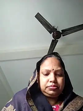 Snapshot of Arohi35 chatting on 02-24-26, 03:59 Arohi35 online show from 02-24-26, 03:59