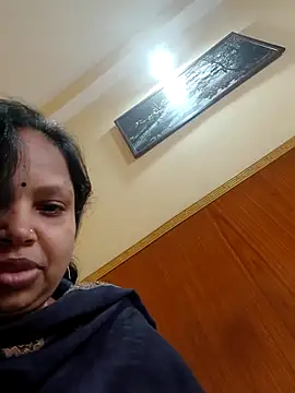 Snapshot of Arohi35 chatting on 03-03-26, 03:34 Arohi35 online show from 03-03-26, 03:34