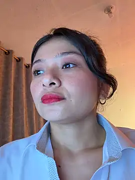 Guadalupe Lopez online show from 04-12-26, 11:04