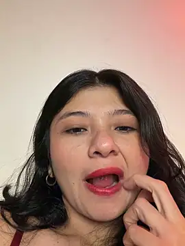 Snapshot of Guadalupe_Lopez chatting on 05-06-26, 11:04 Guadalupe Lopez online show from 05-06-26, 11:04