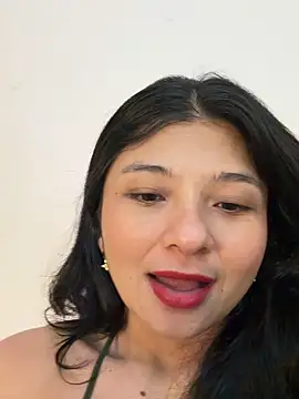 Snapshot of Guadalupe_Lopez chatting on 05-20-26, 11:05 Guadalupe Lopez online show from 05-20-26, 11:05