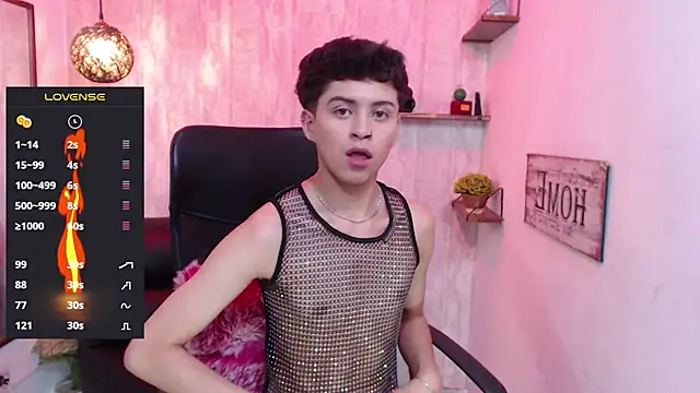 Snapshot of Sam_Daves chatting on 03-10-25, 04:57 Sam Daves online show from 03-10-25, 04:57