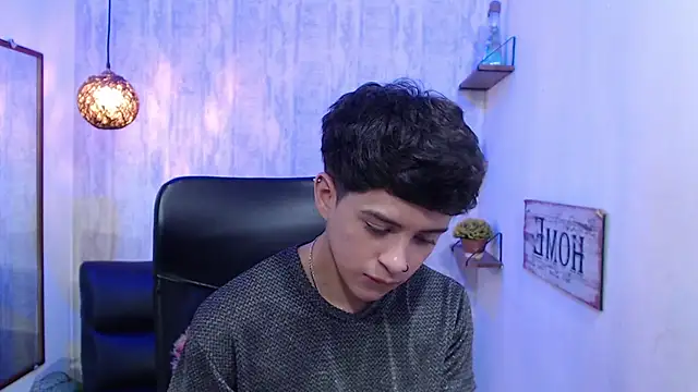 Snapshot of Sam_Daves chatting on 03-11-25, 01:12 Sam Daves online show from 03-11-25, 01:12