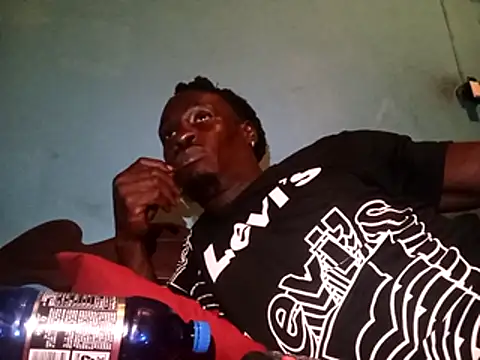 Snapshot of rasvinchi chatting on 04-19-26, 02:22 rasvinchi online show from 04-19-26, 02:22