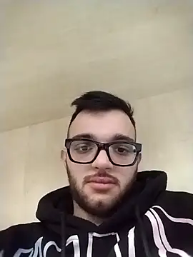 Snapshot of Francescodicristina44 chatting on 02-25-26, 01:54 Francescodicristina44 online show from 02-25-26, 01:54