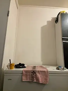 Hugo34bg online show from 03-07-26, 01:24