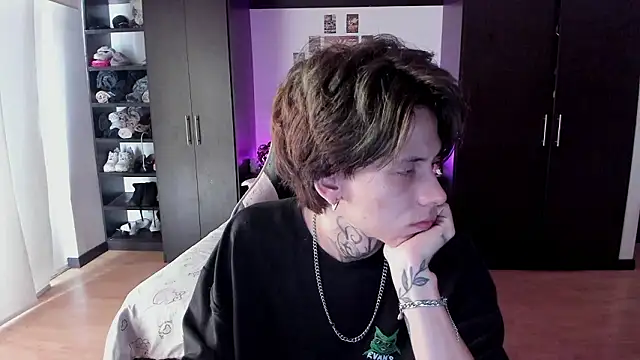 xIce Boy online show from 02-03-26, 01:38