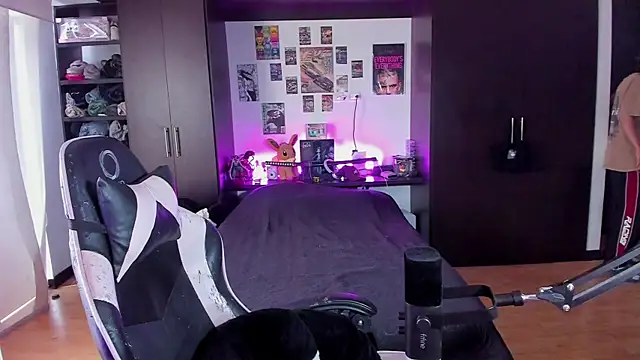 xIce Boy online show from 03-27-26, 03:23