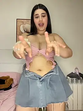 SashaLuss  online show from 06-10-26, 07:02