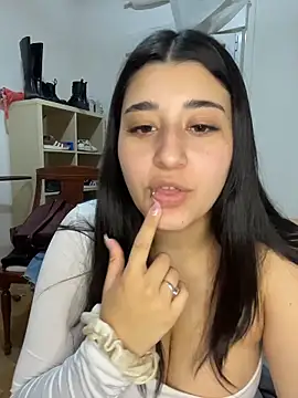 SashaLuss  online show from 06-28-26, 07:53