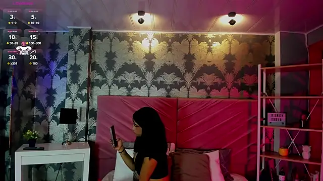 Karin Ks online show from 03-25-26, 03:12