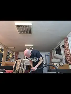 svenpfeifer online show from 12-18-25, 06:36