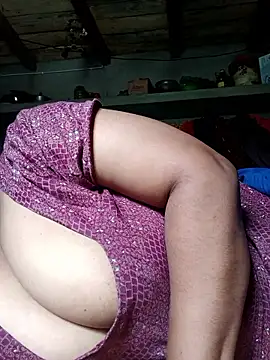 jacika hot online show from 04-19-26, 04:12