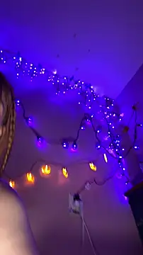 LoganPeny online show from 10-22-25, 06:46