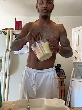 Snapshot of Foxdaguy chatting on 10-22-25, 03:34 Foxdaguy online show from 10-22-25, 03:34