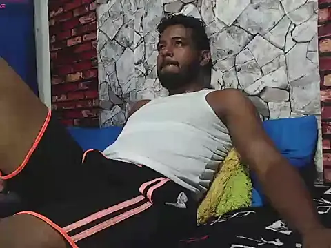 BladeFoxxx1 online show from 03-12-26, 01:45