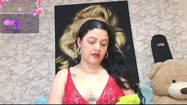 Snapshot of nataliaesmith_24 chatting on 04-25-26, 07:33 nataliaesmith 24 online show from 04-25-26, 07:33