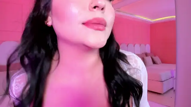 eva sainnt online show from 04-09-26, 03:06