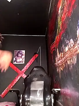 Tracy KS online show from 12-17-25, 07:09