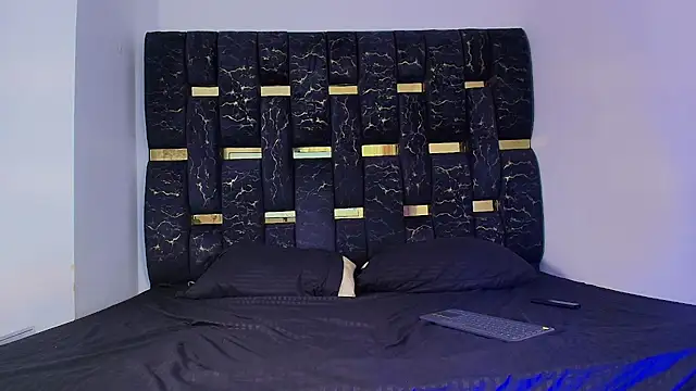 chris blake   online show from 11-22-25, 06:07