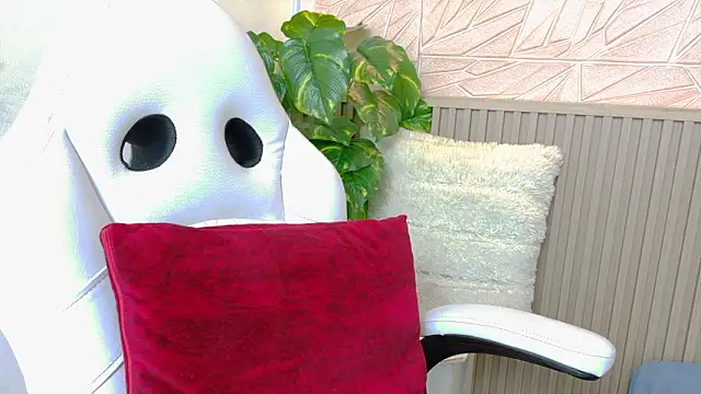 Gaviluc  online show from 03-28-26, 12:27