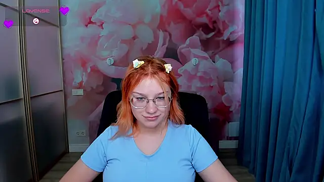 AngelinaLow online show from 11-27-25, 12:29