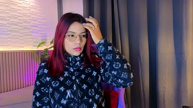 TiffanyWalk online show from 11-15-25, 10:45